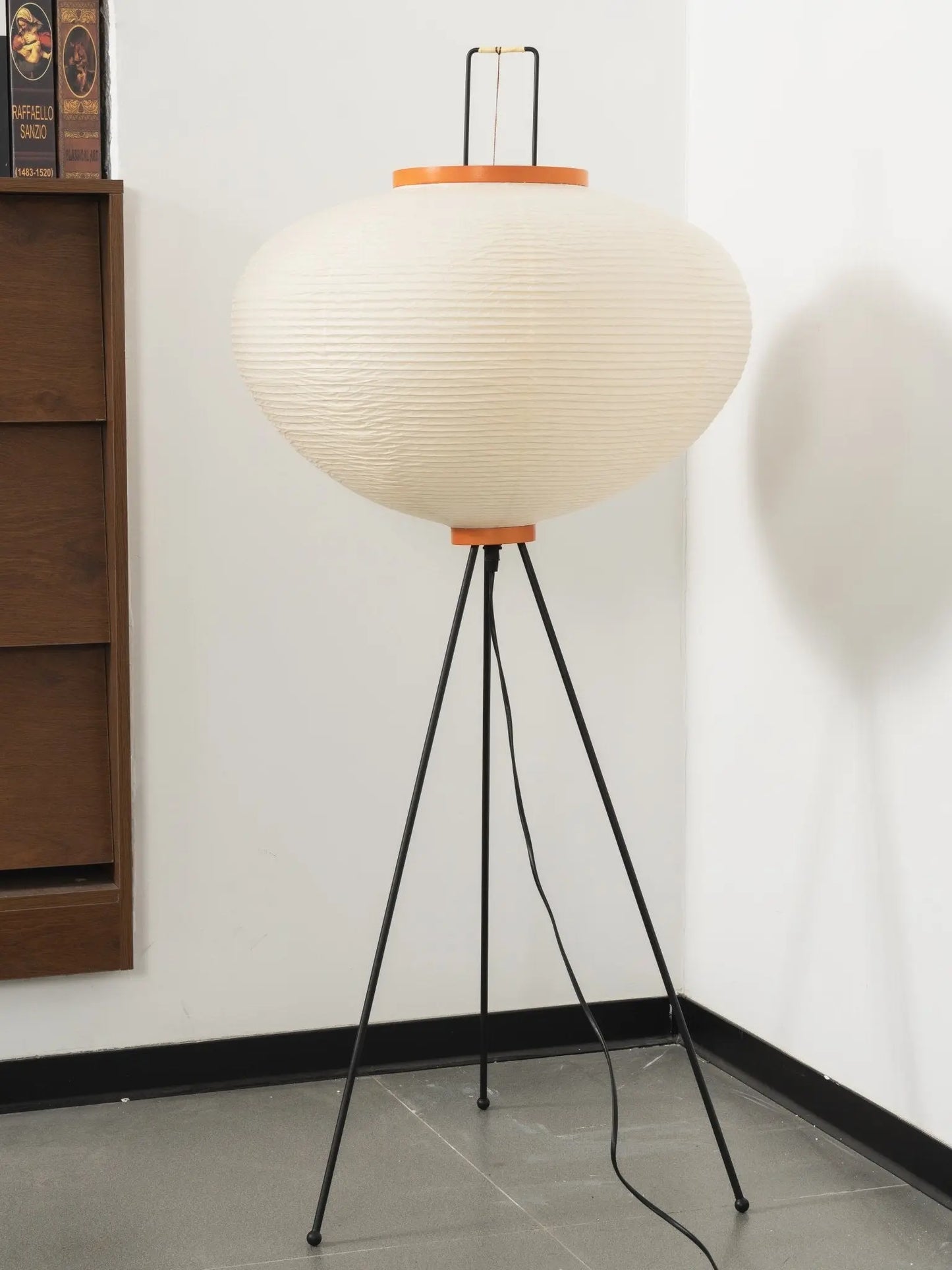 Rice Paper Lantern Floor Lamp — Sculptural Tripod Ambient Light for Living Room, Bedroom, Study and Reading Corner, Soft-Glow Paper Shade Floor Lamp Erbstuk