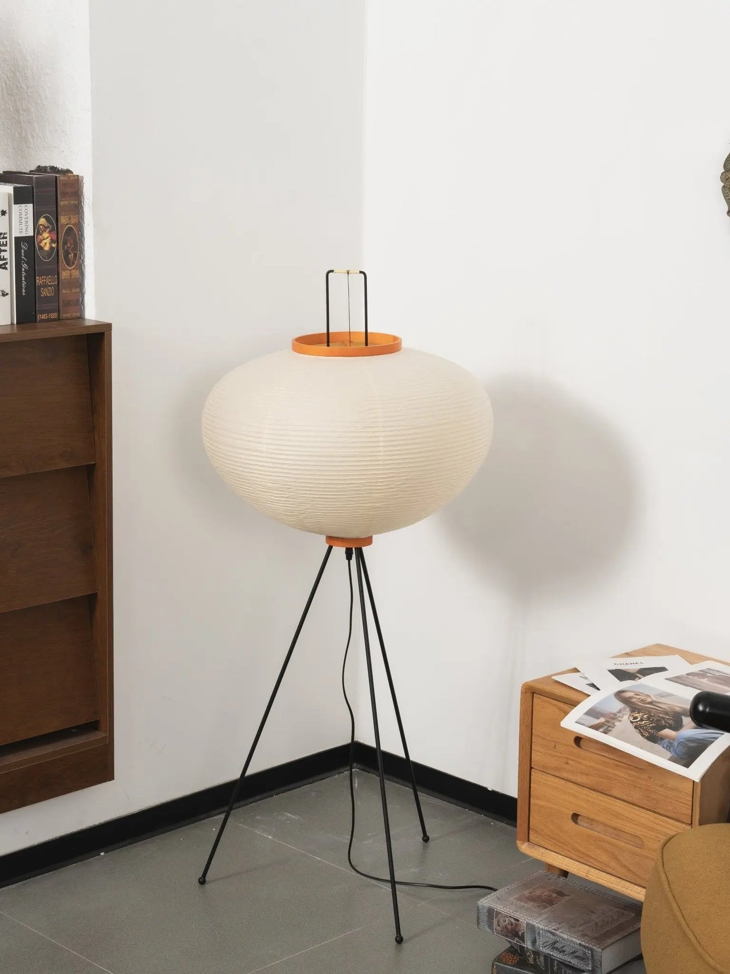 Rice Paper Lantern Floor Lamp — Sculptural Tripod Ambient Light for Living Room, Bedroom, Study and Reading Corner, Soft-Glow Paper Shade Floor Lamp Erbstuk