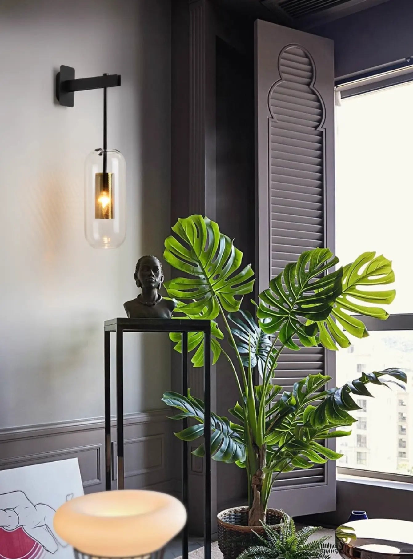Chiswick Glass Shade Short Arm Wall Light Erbstuk