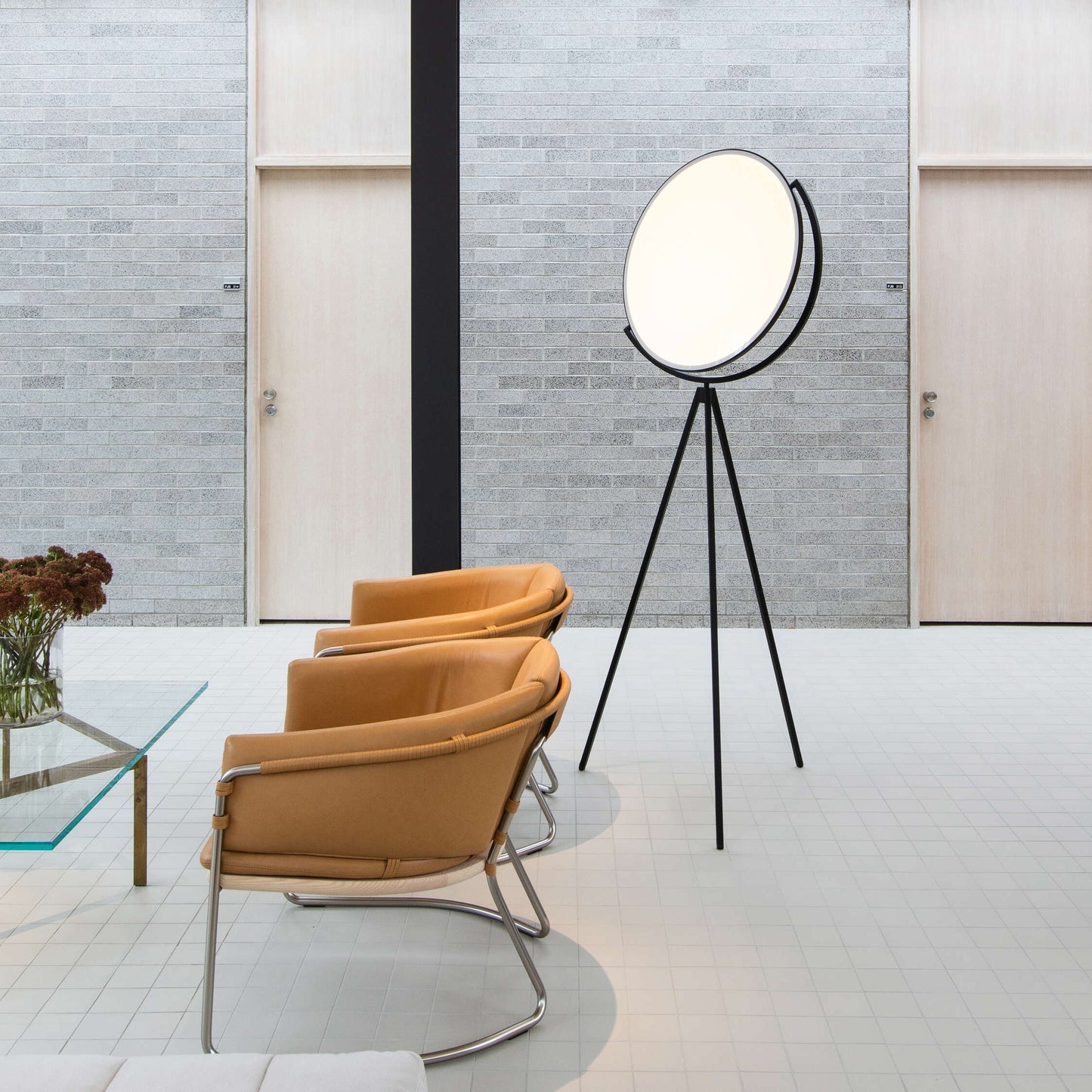 Tilting Disc LED Floor Lamp