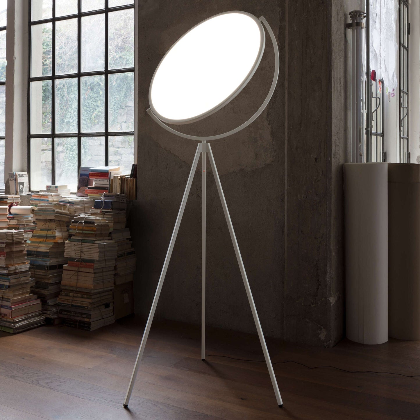 Tilting Disc LED Floor Lamp