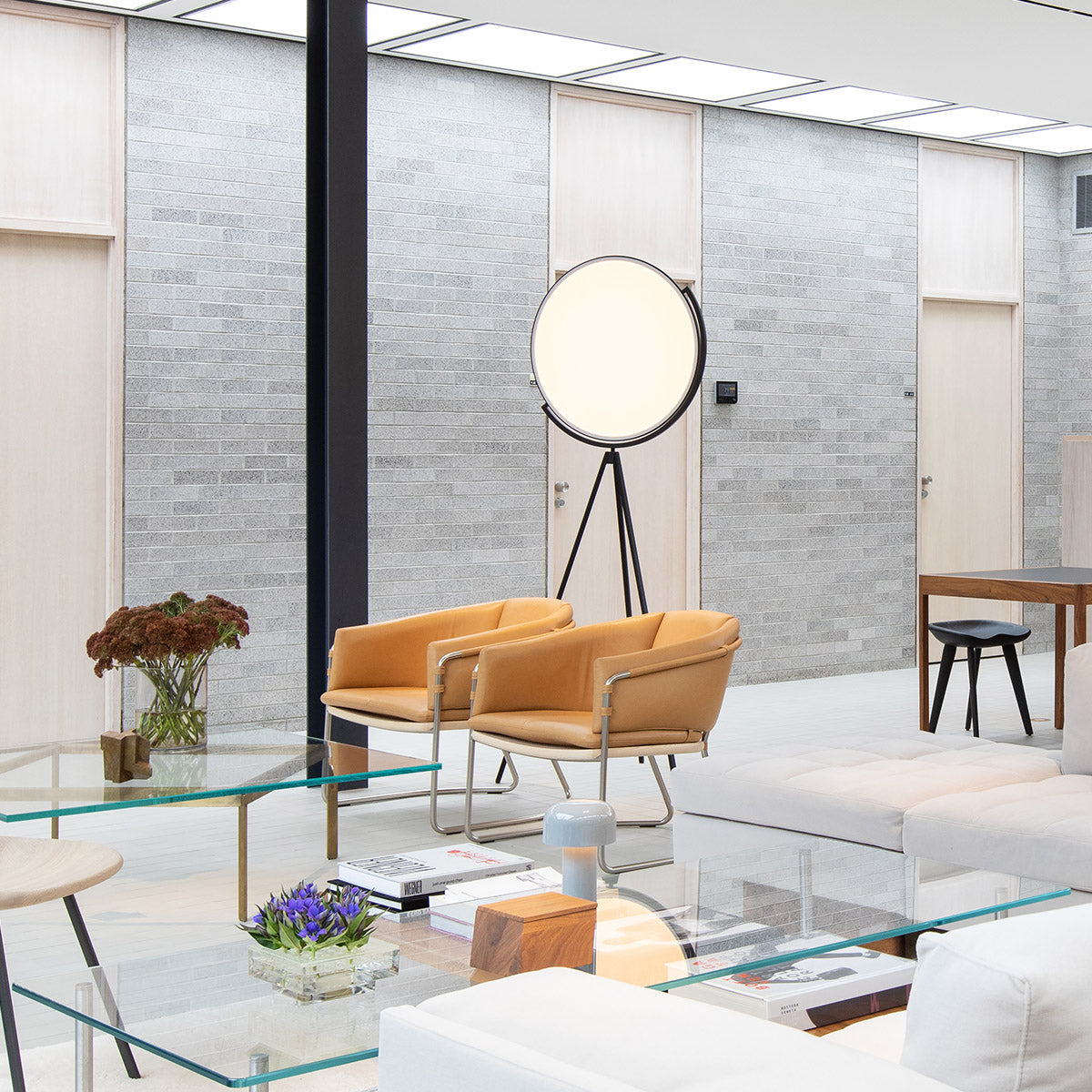 Tilting Disc LED Floor Lamp