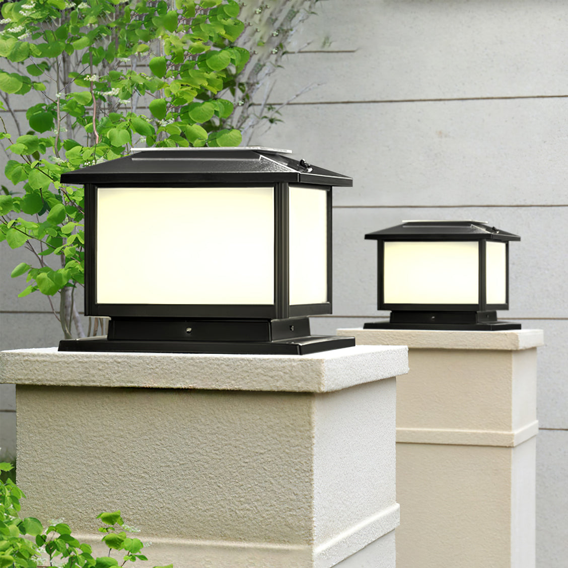 Frosted Drum Solar Outdoor Table Lamp