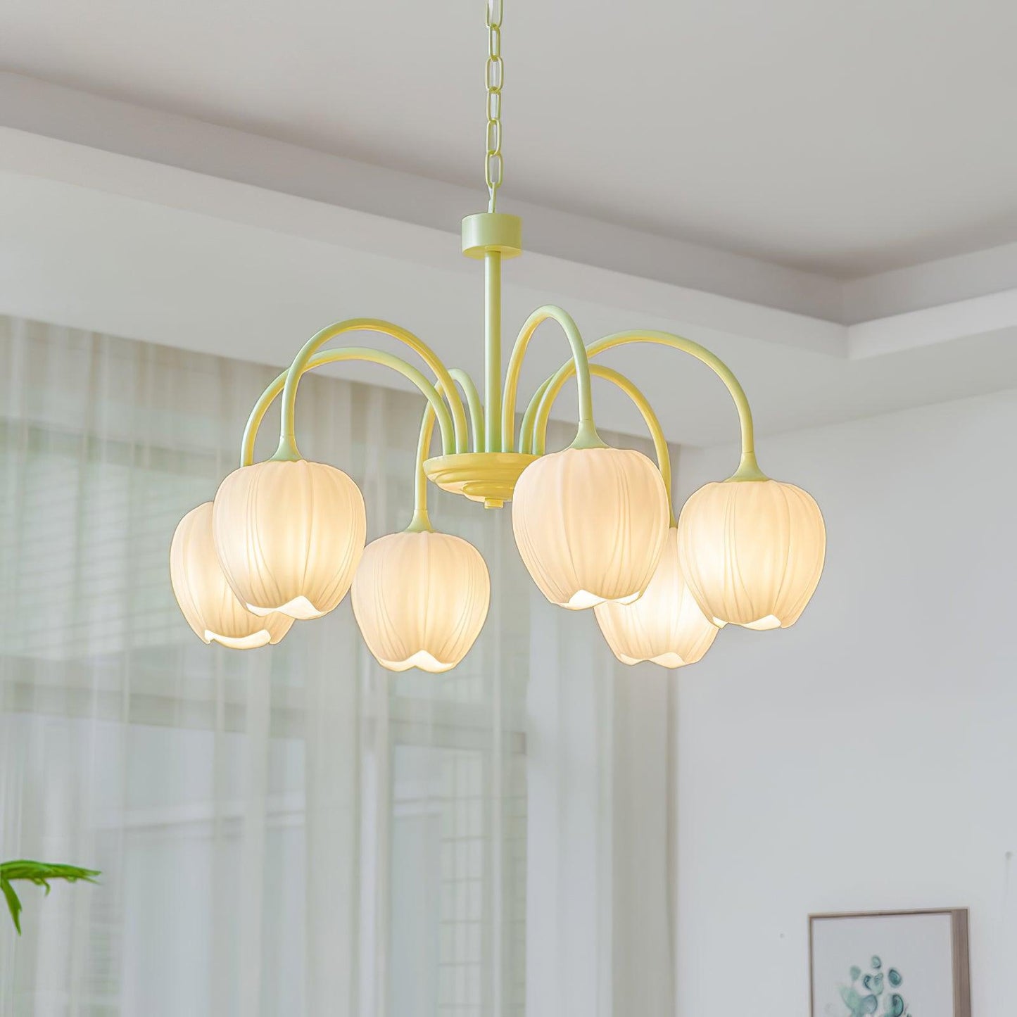 Leiden Tulip Glass Chandelier