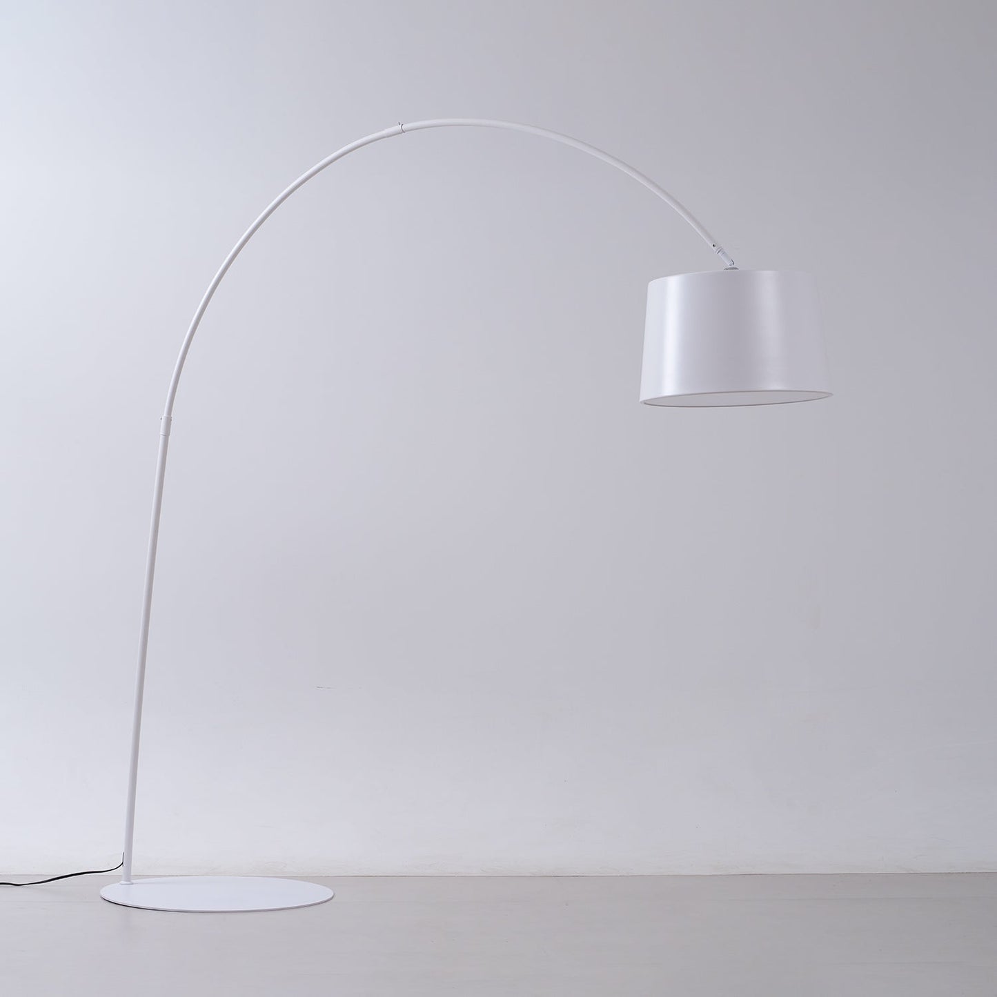Oversized Curved Arc Floor Lamp