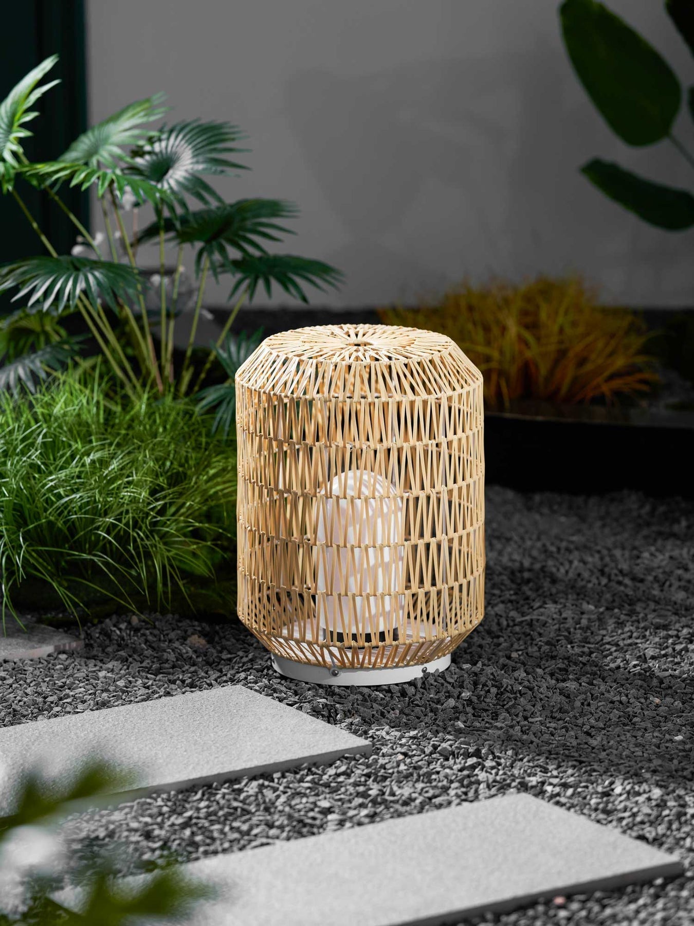 Woven Rattan Outdoor Lamp